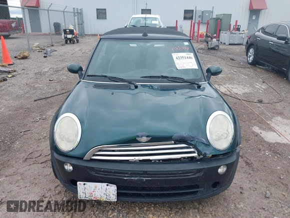 2005 MINI Convertible with VIN WMWRF33495TG11818, listed as a IAAI auction lot 42351446 with 100,033 mi miles and . Bid and sale history available at DreamBid. Image 12.