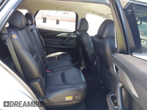 2020 Mazda CX-9 Touring с VIN JM3TCACY0L0424155, выставлен на аукционе IAAI как лот 42688501 с пробегом 60 142 миль миль и . История ставок и продаж доступна на DreamBid. Изображение 8.