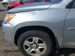 2011 Toyota RAV4 with VIN 2T3BK4DV9BW050460, listed as a IAAI auction lot 41914621 with 196,912 mi miles. Bid and sale history available at carsss.com. Image 12.