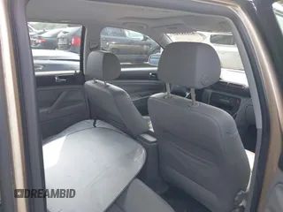 2001 Volkswagen Passat GLS z VIN WVWVD63B61E177862, wystawiony jako IAAI lot #42448342 z przebiegiem 129 455 mil mil oraz . Historia ofert i sprzedaży dostępna na DreamBid. Obrazek 8.