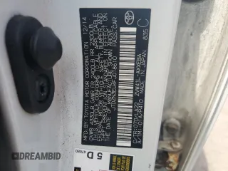 2015 Toyota Prius Two z VIN JTDZN3EU4FJ018610, wystawiony jako Copart lot #57826325 z przebiegiem 196 884 mil mil oraz Szkoda całkowita • Salvage title. Historia ofert i sprzedaży dostępna na DreamBid. Obrazek 12.