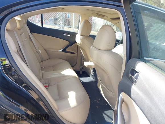 2008 Lexus IS 350 with VIN JTHBE262785019415, listed as a IAAI auction lot 41672025 with 141,228 mi miles and . Bid and sale history available at DreamBid. Image 8.