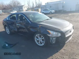2014 Nissan Maxima S with VIN 1N4AA5AP6EC440794, listed as a IAAI auction lot 41800677 with 150,167 mi miles and . Bid and sale history available at DreamBid. Image 1.