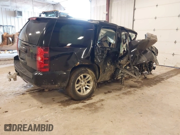 2010 Chevrolet Tahoe LT z VIN 1GNUKBE04AR231293, wystawiony jako IAAI lot #41742745 z przebiegiem Nie podano mil oraz . Historia ofert i sprzedaży dostępna na DreamBid. Obrazek 4.