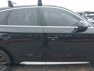 2019 Audi Q5 Premium with VIN WA1ANAFY7K2124244, listed as a IAAI auction lot 41251080 with 101,767 mi miles. Bid and sale history available at carsss.com. Image 13.