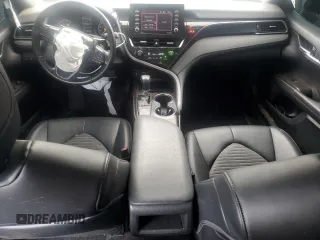 2022 Toyota Camry SE with VIN 4T1G11AK4NU645716, listed as a Copart auction lot 50390525 with 45,701 mi miles and Salvage Title. Bid and sale history available at carsss.com. Image 8.
