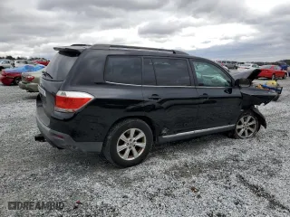 2011 Toyota Highlander with VIN 5TDZA3EH1BS008127, listed as a Copart auction lot 41624935 with 144,487 mi miles and Salvage Title. Bid and sale history available at carsss.com. Image 3.