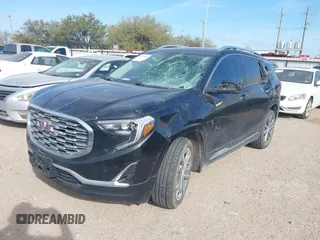 2019 GMC Terrain Denali z VIN 3GKALSEX8KL196647, wystawiony jako IAAI lot #41776987 z przebiegiem 119 829 mil mil oraz . Historia ofert i sprzedaży dostępna na DreamBid. Obrazek 17.