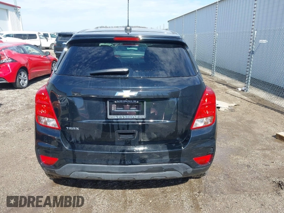 2021 Chevrolet Trax LS with VIN KL7CJKSB5MB337520, listed as a IAAI auction lot 41554924 with 139,501 mi miles. Bid and sale history available at carsss.com. Image 16.