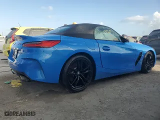 2020 BMW Z4 sDriveM40i with VIN WBAHF9C05LWW40270, listed as a Copart auction lot 76310654 with 0 mi miles and Non Repairable. Bid and sale history available at carsss.com. Image 3.