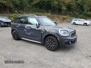 2019 MINI Countryman Cooper S with VIN WMZYT5C54K3E63519, listed as a Copart auction lot 72833394 with 26,778 mi miles and Salvage Title. Bid and sale history available at carsss.com. Image 4.