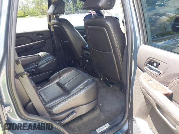 2008 GMC Yukon Denali with VIN 1GKFK638X8J182289, listed as a IAAI auction lot 42238305 with 163,948 mi miles and . Bid and sale history available at DreamBid. Image 8.