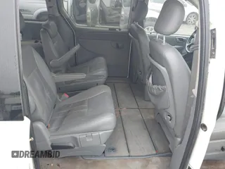 2006 Chrysler Town & Country Touring z VIN 2A4GP54L76R915853, wystawiony jako IAAI lot #42361966 z przebiegiem 250 782 mil mil oraz . Historia ofert i sprzedaży dostępna na DreamBid. Obrazek 8.