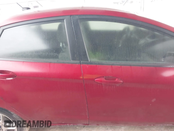2017 Ford Fiesta SE z VIN 3FADP4BJ9HM159284, wystawiony jako IAAI lot #41291003 z przebiegiem 79 668 mil mil oraz . Historia ofert i sprzedaży dostępna na DreamBid. Obrazek 14.