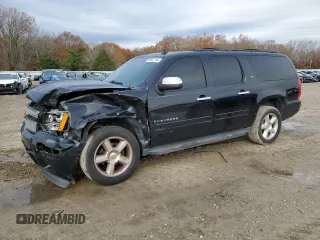 2014 Chevrolet Suburban LT с VIN 1GNSCJE01ER222961, выставлен на аукционе Copart как лот 84841744 с пробегом 168 131 миль миль и Списание • Salvage title. История ставок и продаж доступна на DreamBid. Изображение 1.