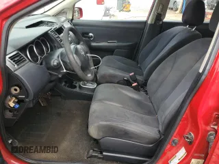 2007 Nissan Versa S z VIN 3N1BC13E27L446857, wystawiony jako Copart lot #54938895 z przebiegiem 243 248 mil mil oraz Szkoda całkowita • Salvage title. Historia ofert i sprzedaży dostępna na DreamBid. Obrazek 7.