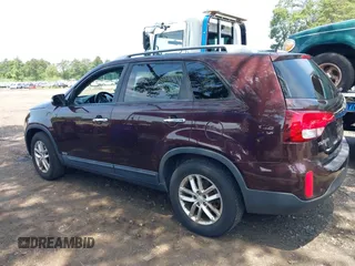 2015 Kia Sorento LX с VIN 5XYKTDA64FG568023, выставлен на аукционе IAAI как лот 42669922 с пробегом 112 156 миль миль и . История ставок и продаж доступна на DreamBid. Изображение 14.