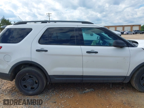 2013 Ford Police Interceptor Utility z VIN 1FM5K8AR2DGB78965, wystawiony jako IAAI lot #42188563 z przebiegiem 238 409 mil mil oraz . Historia ofert i sprzedaży dostępna na DreamBid. Obrazek 13.