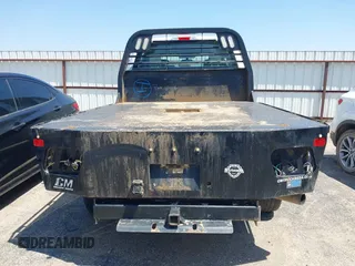 2019 Ford F-250 XL с VIN 1FD7W2B61KEG48751, выставлен на аукционе IAAI как лот 42595513 с пробегом Не указан миль и . История ставок и продаж доступна на DreamBid. Изображение 16.