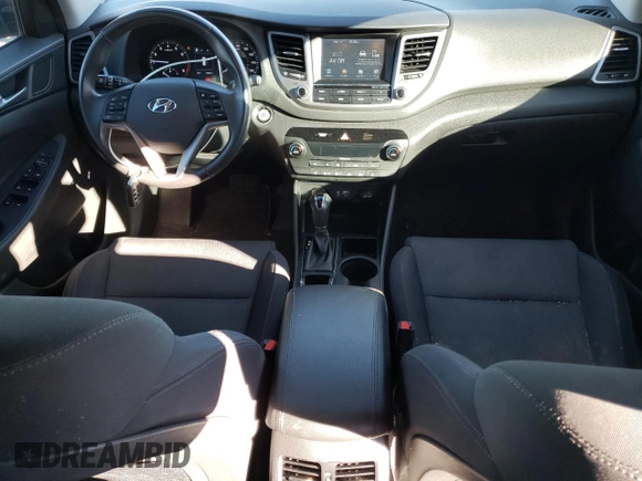 2018 Hyundai Tucson Sport z VIN KM8J3CAL7JU762737, wystawiony jako Copart lot #83538404 z przebiegiem 76 983 mil mil oraz Szkoda całkowita • Salvage title. Historia ofert i sprzedaży dostępna na DreamBid. Obrazek 8.