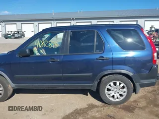 2006 Honda CR-V EX with VIN JHLRD78806C020371, listed as a IAAI auction lot 41812893 with 282,171 mi miles and . Bid and sale history available at carsss.com. Image 14.