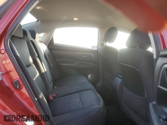 2016 Nissan Altima SR z VIN 1N4AL3AP8GC288261, wystawiony jako Copart lot #83849354 z przebiegiem 121 729 mil mil oraz Czysty tytuł • Clean title. Historia ofert i sprzedaży dostępna na DreamBid. Obrazek 11.