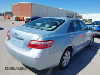 2009 Toyota Camry z VIN 4T1BE46K79U845438, wystawiony jako IAAI lot #42313623 z przebiegiem 160 096 mil mil oraz . Historia ofert i sprzedaży dostępna na DreamBid. Obrazek 4.