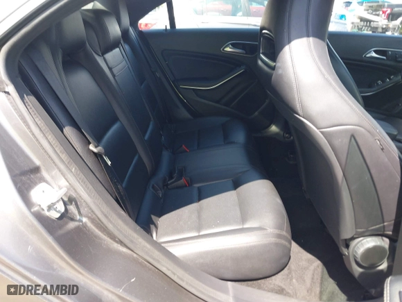 2015 Mercedes-Benz CLA-Class CLA 250 with VIN WDDSJ4EB4FN163193, listed as a IAAI auction lot 41958438 with 83,677 mi miles. Bid and sale history available at carsss.com. Image 8.