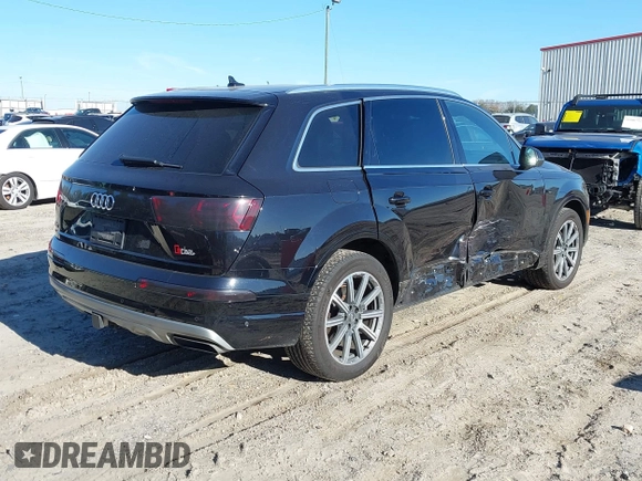 2019 Audi Q7 Prestige with VIN WA1VAAF72KD020723, listed as a IAAI auction lot 41154320 with 63,159 mi miles. Bid and sale history available at carsss.com. Image 4.