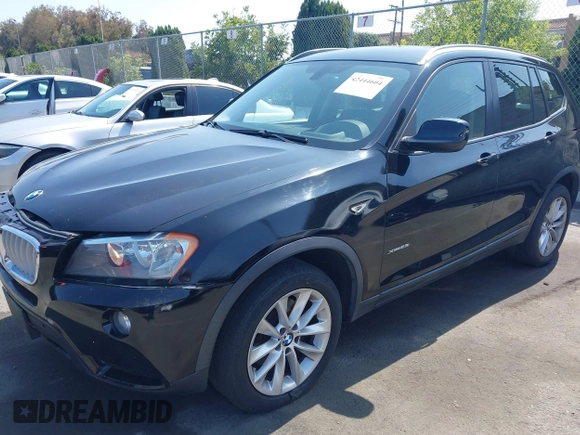 2014 BMW X3 xDrive28i z VIN 5UXWX9C56E0D23981, wystawiony jako IAAI lot #42444604 z przebiegiem 114 040 mil mil oraz . Historia ofert i sprzedaży dostępna na DreamBid. Obrazek 18.