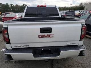 2018 GMC Sierra 1500 Denali z VIN 3GTU2PEJ1JG531226, wystawiony jako Copart lot #49286105 z przebiegiem 130 923 mil mil oraz Szkoda całkowita • Salvage title. Historia ofert i sprzedaży dostępna na DreamBid. Obrazek 6.