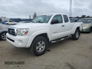 2005 Toyota Tacoma with VIN 5TEUU42N85Z056250, listed as a Copart auction lot 45556055 with 103,871 mi miles and Salvage Title. Bid and sale history available at DreamBid. Image 1.