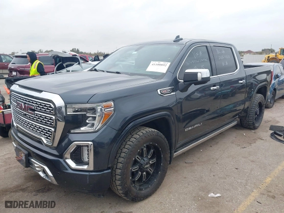 2020 GMC Sierra 1500 Denali with VIN 3GTU9FEL6LG360466, listed as a IAAI auction lot 41100892 with 84,881 mi miles. Bid and sale history available at carsss.com. Image 17.