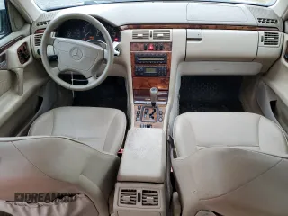 1999 Mercedes-Benz E-Class with VIN WDBJF65H9XA929577, listed as a Copart auction lot 71932364 with 84,806 mi miles and Salvage Title. Bid and sale history available at carsss.com. Image 8.