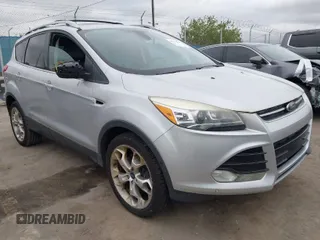 2013 Ford Escape Titanium с VIN 1FMCU9J91DUA13353, выставлен на аукционе IAAI как лот 42074045 с пробегом 108 452 миль миль и . История ставок и продаж доступна на DreamBid. Изображение 1.