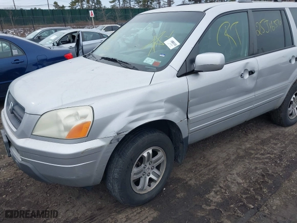 2003 Honda Pilot EX with VIN 2HKYF18513H600959, listed as a IAAI auction lot 41600484 with 999,999 mi miles. Bid and sale history available at carsss.com. Image 6.