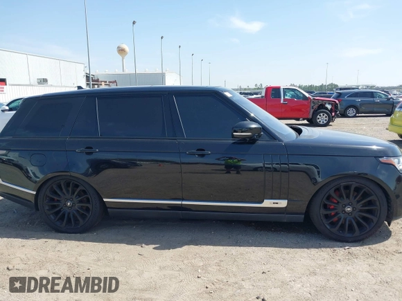 2016 Land Rover Range Rover Supercharged with VIN SALGS3EF0GA262914, listed as a IAAI auction lot 41741473 with 106,853 mi miles. Bid and sale history available at carsss.com. Image 14.
