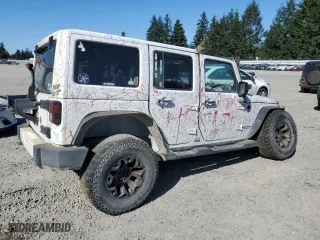 2011 Jeep Wrangler Unlimited Sahara with VIN 1J4BA5H18BL618713, listed as a Copart auction lot 53508695 with 187,328 mi miles and Salvage Title. Bid and sale history available at carsss.com. Image 3.