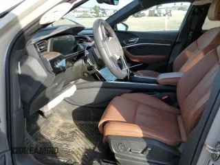 2021 Audi e-tron Prestige with VIN WA1VABGE9MB030019, listed as a Copart auction lot 42203863 with 24,925 mi miles and . Bid and sale history available at DreamBid. Image 7.