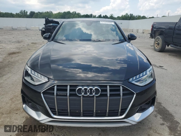 2020 Audi allroad A4 Prestige z VIN WA19NAF48LA036391, wystawiony jako Copart lot #57520403 z przebiegiem 41 777 mil mil oraz . Historia ofert i sprzedaży dostępna na DreamBid. Obrazek 5.