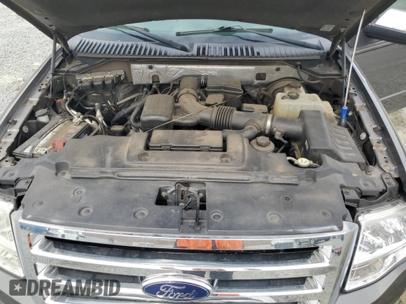 2013 Ford Expedition XLT with VIN 1FMJU1H59DEF39994, listed as a Copart auction lot 49177855 with 178,421 mi miles and Salvage title. Bid and sale history available at DreamBid. Image 13.