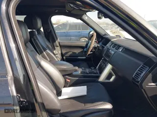2015 Land Rover Range Rover Supercharged with VIN SALGS2TF8FA225962, listed as a IAAI auction lot 41757065 with 123,590 mi miles. Bid and sale history available at carsss.com. Image 5.