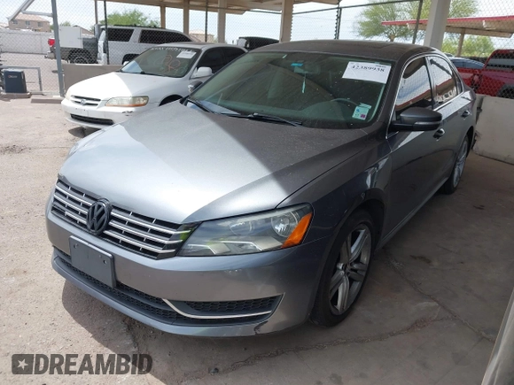 2015 Volkswagen Passat SE z VIN 1VWBV7A37FC072619, wystawiony jako IAAI lot #42389938 z przebiegiem 159 709 mil mil oraz . Historia ofert i sprzedaży dostępna na DreamBid. Obrazek 2.