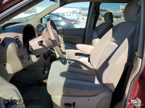 2003 Chrysler Town & Country LX with VIN 2C4GP44LX3R112420, listed as a Copart auction lot 77086724 with 101,353 mi miles and Clean Title. Bid and sale history available at DreamBid. Image 7.