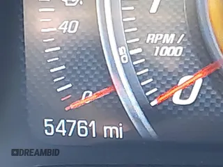 2017 Chevrolet Corvette 1LT z VIN 1G1YA2D74H5119714, wystawiony jako IAAI lot #42156867 z przebiegiem 54 761 mil mil oraz . Historia ofert i sprzedaży dostępna na DreamBid. Obrazek 7.