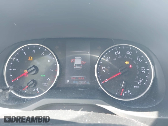 2019 Toyota RAV4 LE with VIN JTMG1RFV9KD014526, listed as a IAAI auction lot 42638858 with 90,995 mi miles and . Bid and sale history available at DreamBid. Image 16.