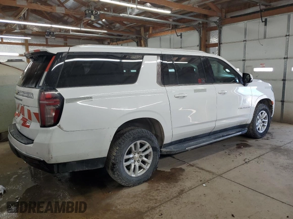2021 Chevrolet Suburban LS with VIN 1GNSKBKD0MR351109, listed as a Copart auction lot 46560095 with 376,039 mi miles and Clean title. Bid and sale history available at DreamBid. Image 3.