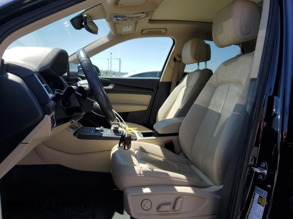 2019 Audi Q5 Premium with VIN WA1ANAFYXK2134928, listed as a Copart auction lot 52000835 with 95,985 mi miles and Salvage Title. Bid and sale history available at carsss.com. Image 7.