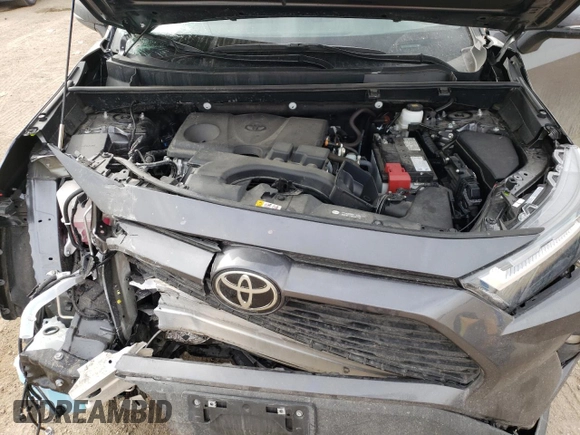 2024 Toyota RAV4 XLE Premium z VIN 2T3A1RFV2RC416702, wystawiony jako Copart lot #49220345 z przebiegiem 14 147 mil mil oraz Szkoda całkowita • Salvage title. Historia ofert i sprzedaży dostępna na DreamBid. Obrazek 13.