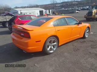 2014 Dodge Charger SXT with VIN 2C3CDXHG7EH155230, listed as a IAAI auction lot 41790747 with 153,024 mi miles. Bid and sale history available at carsss.com. Image 4.